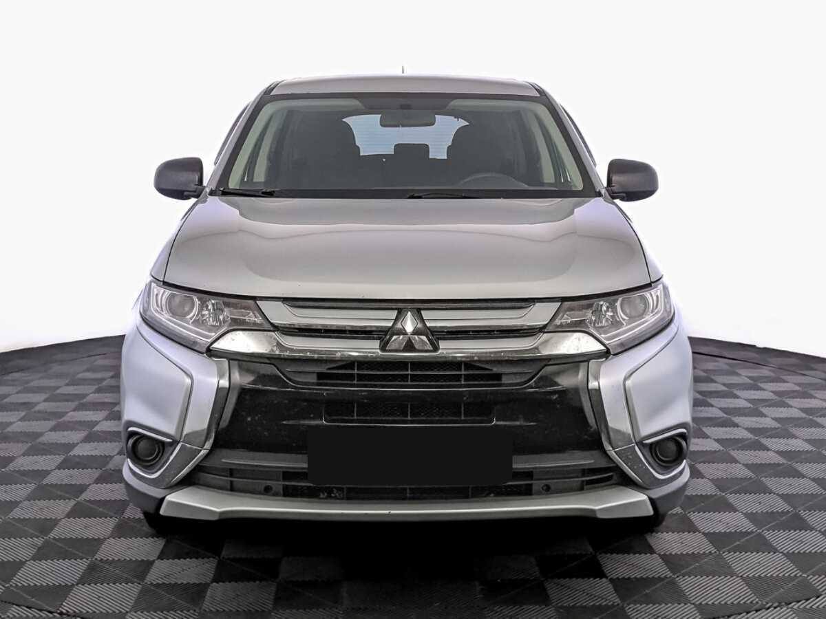 Mitsubishi Outlander 2015 года с пробегом. Фото: #1