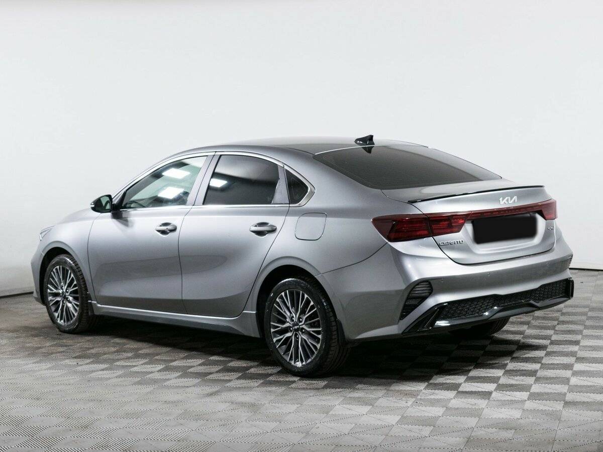 Kia Cerato 2021 года с пробегом. Фото: #5