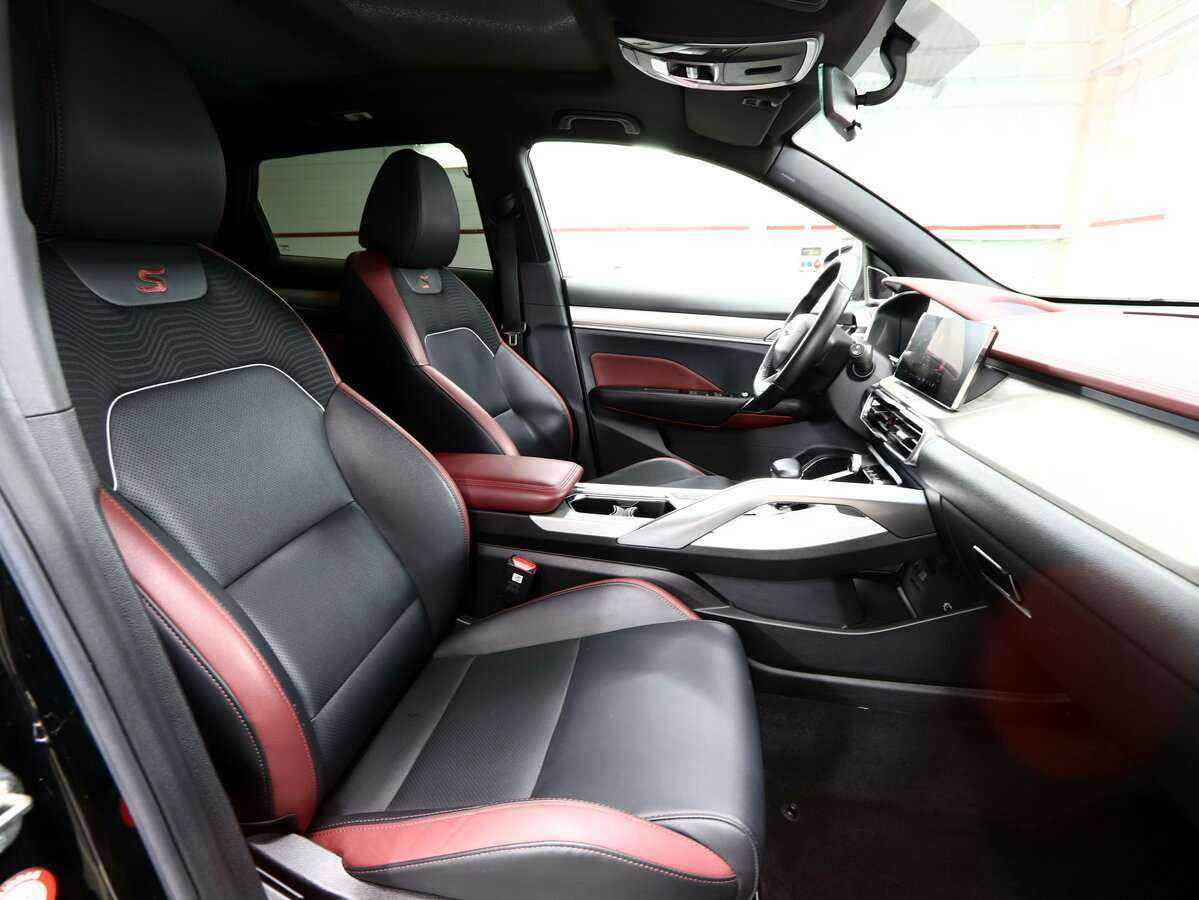 Geely Coolray 2022 года с пробегом. Фото: #8