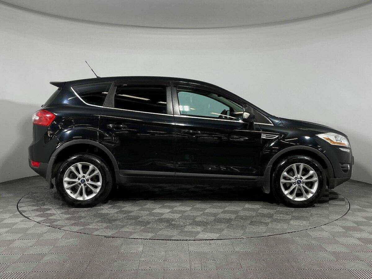 Ford Kuga 2012 года с пробегом. Фото: #3