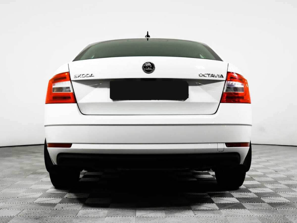 Skoda Octavia 2018 года с пробегом. Фото: #5
