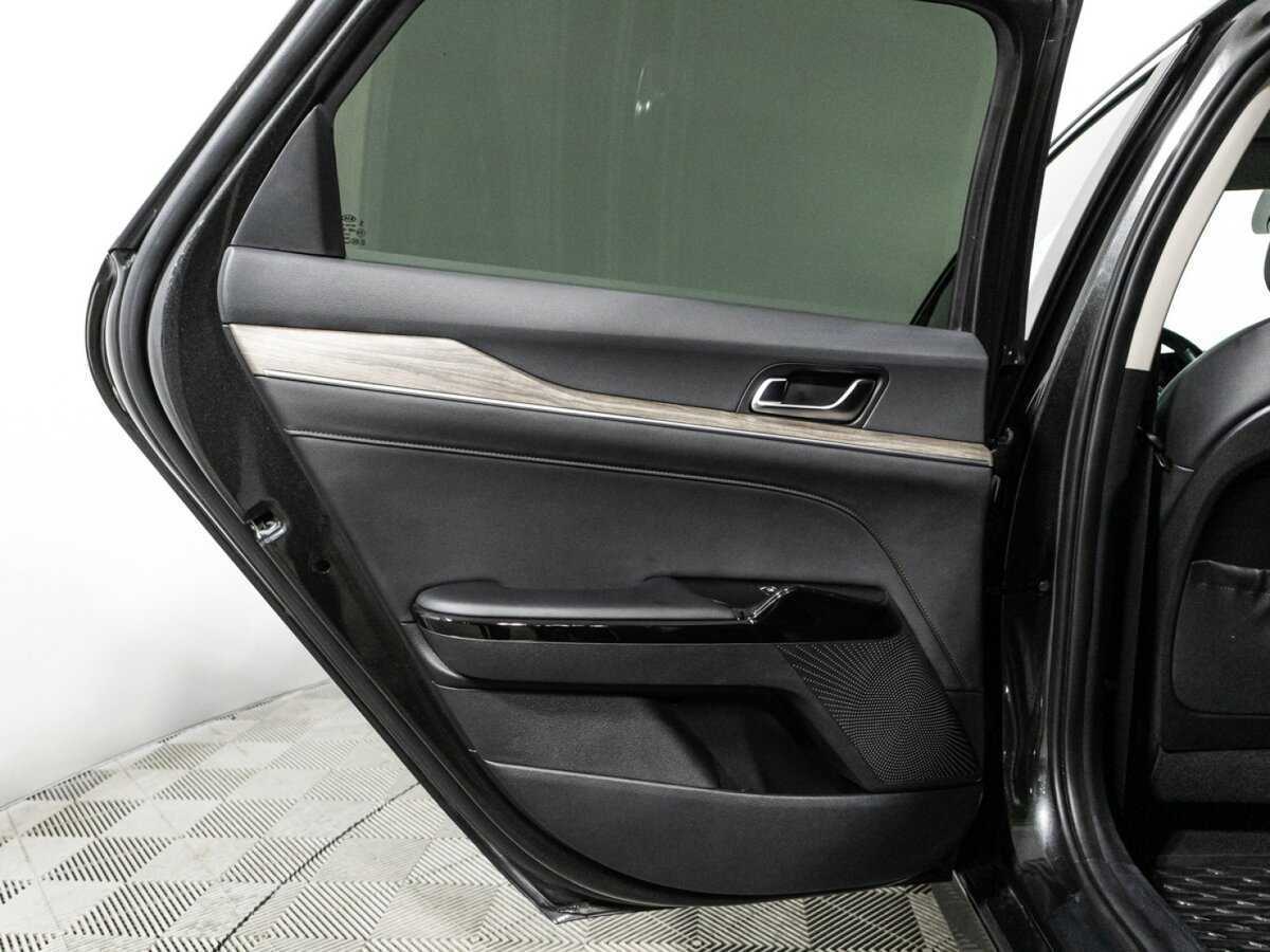 Kia K5 2021 года с пробегом. Фото: #28