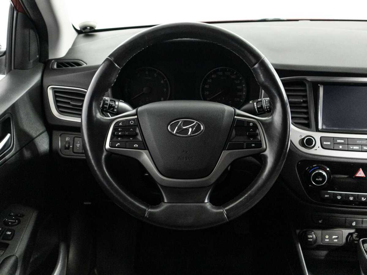 Hyundai Solaris 2017 года с пробегом. Фото: #17