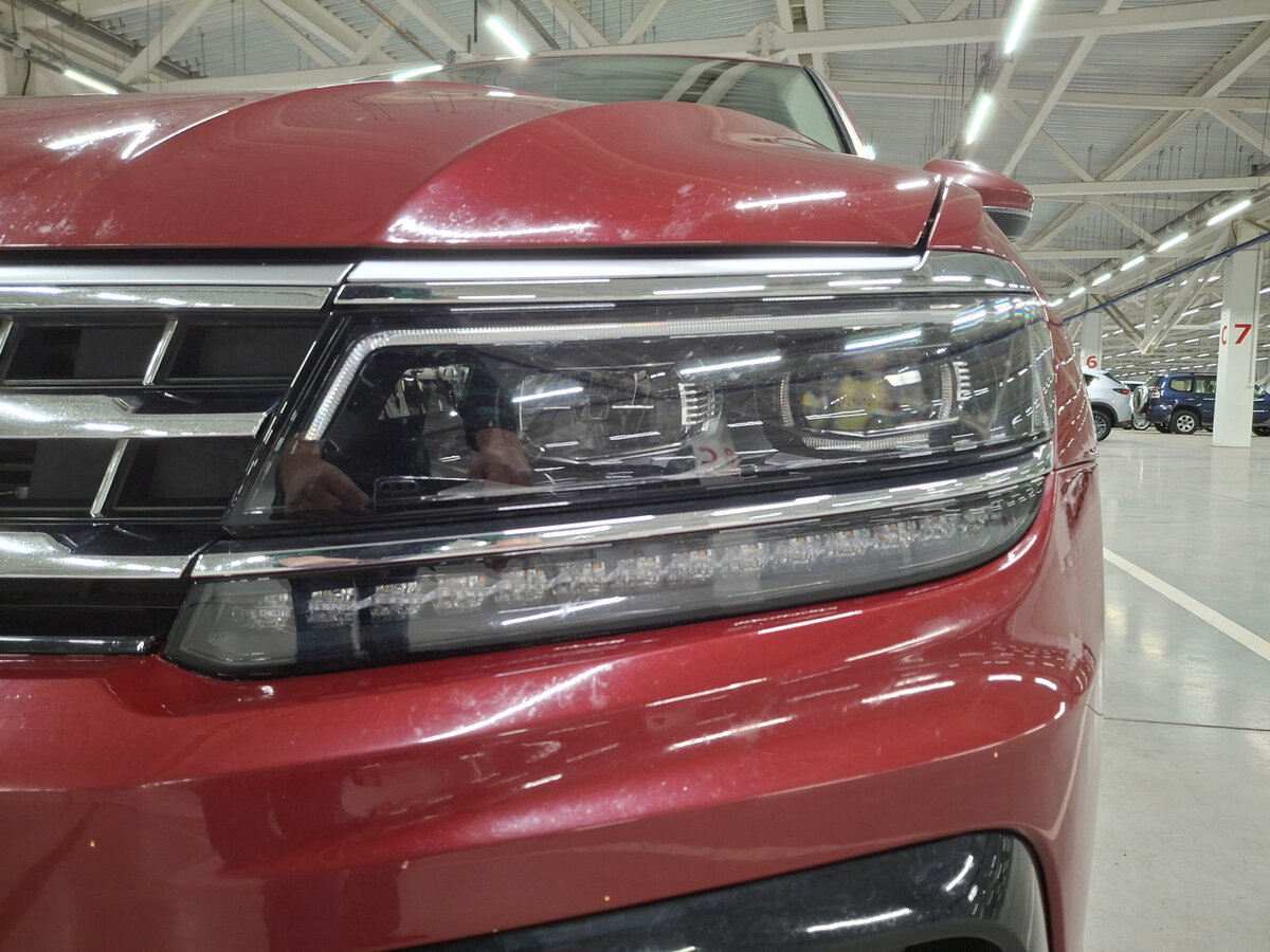 Volkswagen Tiguan 2018 года с пробегом. Фото: #16