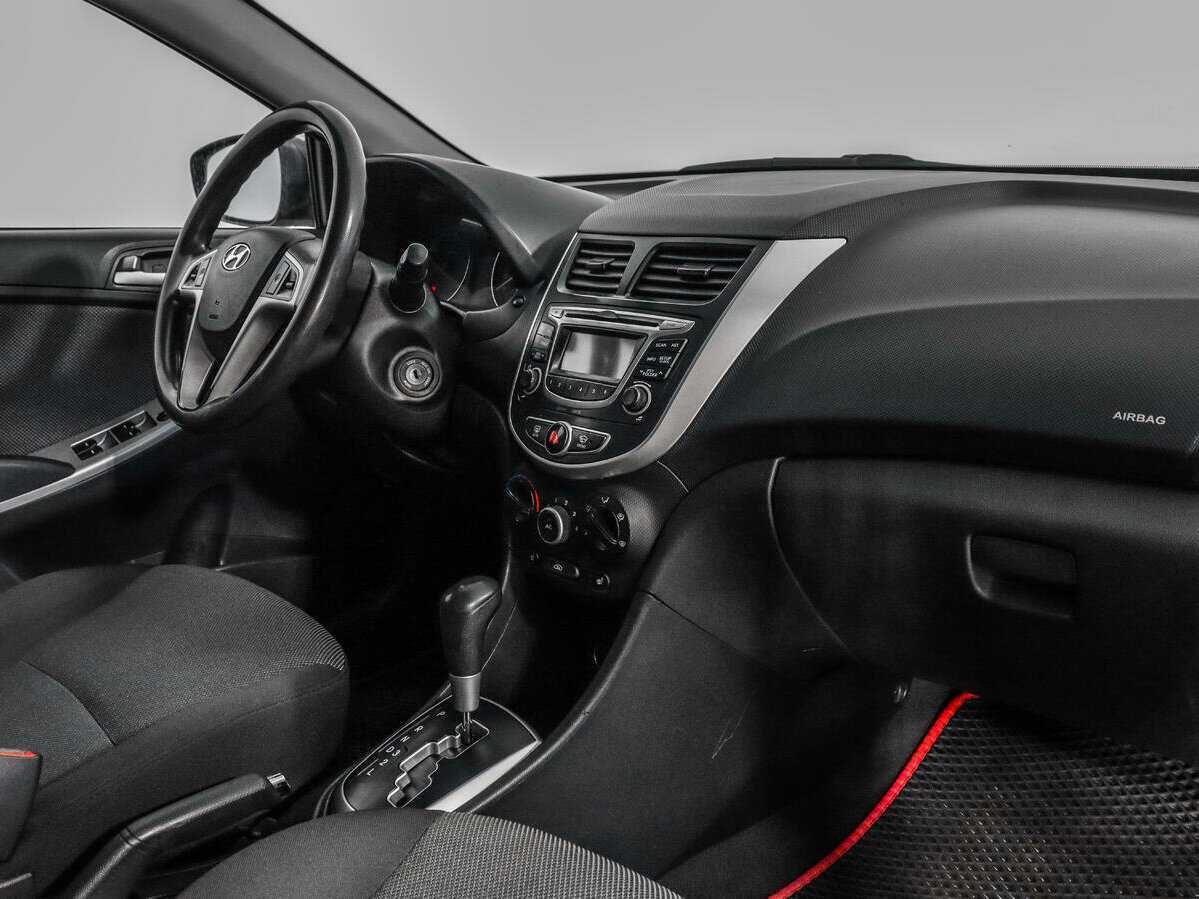 Hyundai Solaris 2013 года с пробегом. Фото: #10