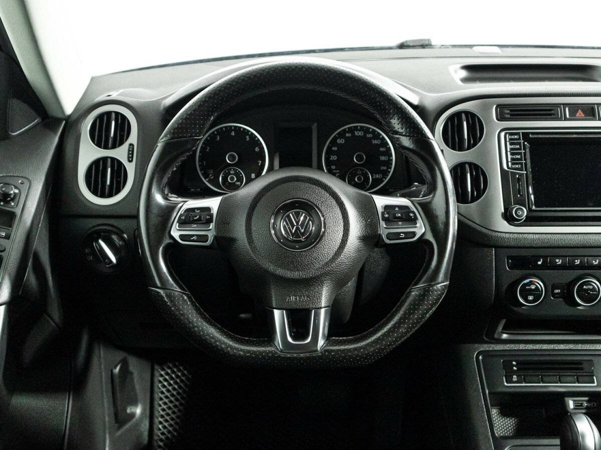 Volkswagen Tiguan 2016 года с пробегом. Фото: #18