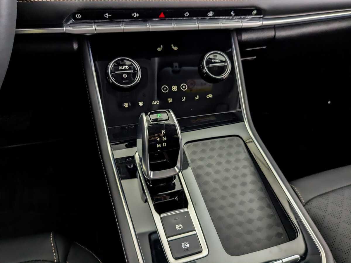 Chery Tiggo 8 2024 года с пробегом. Фото: #25