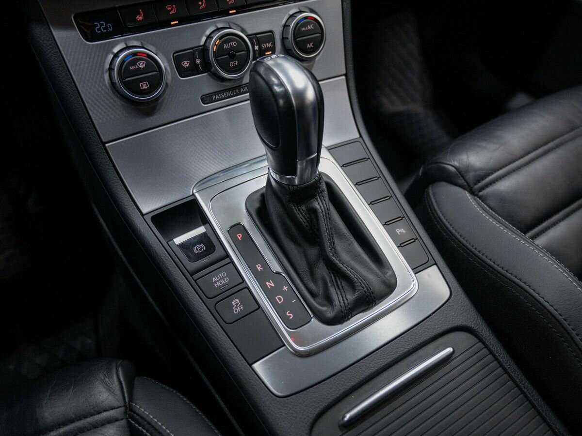 Volkswagen Passat CC 2012 года с пробегом. Фото: #22