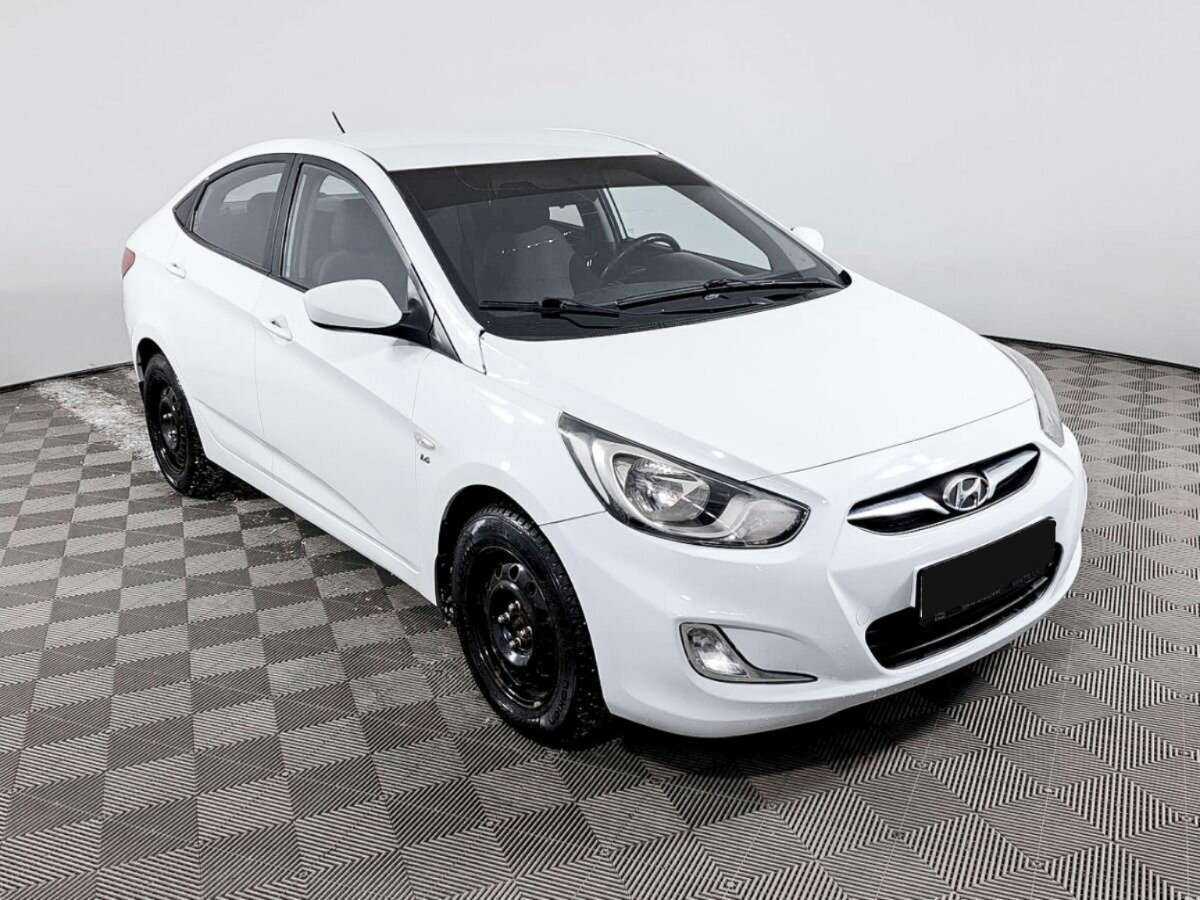 Hyundai Solaris 2013 года с пробегом. Фото: #2