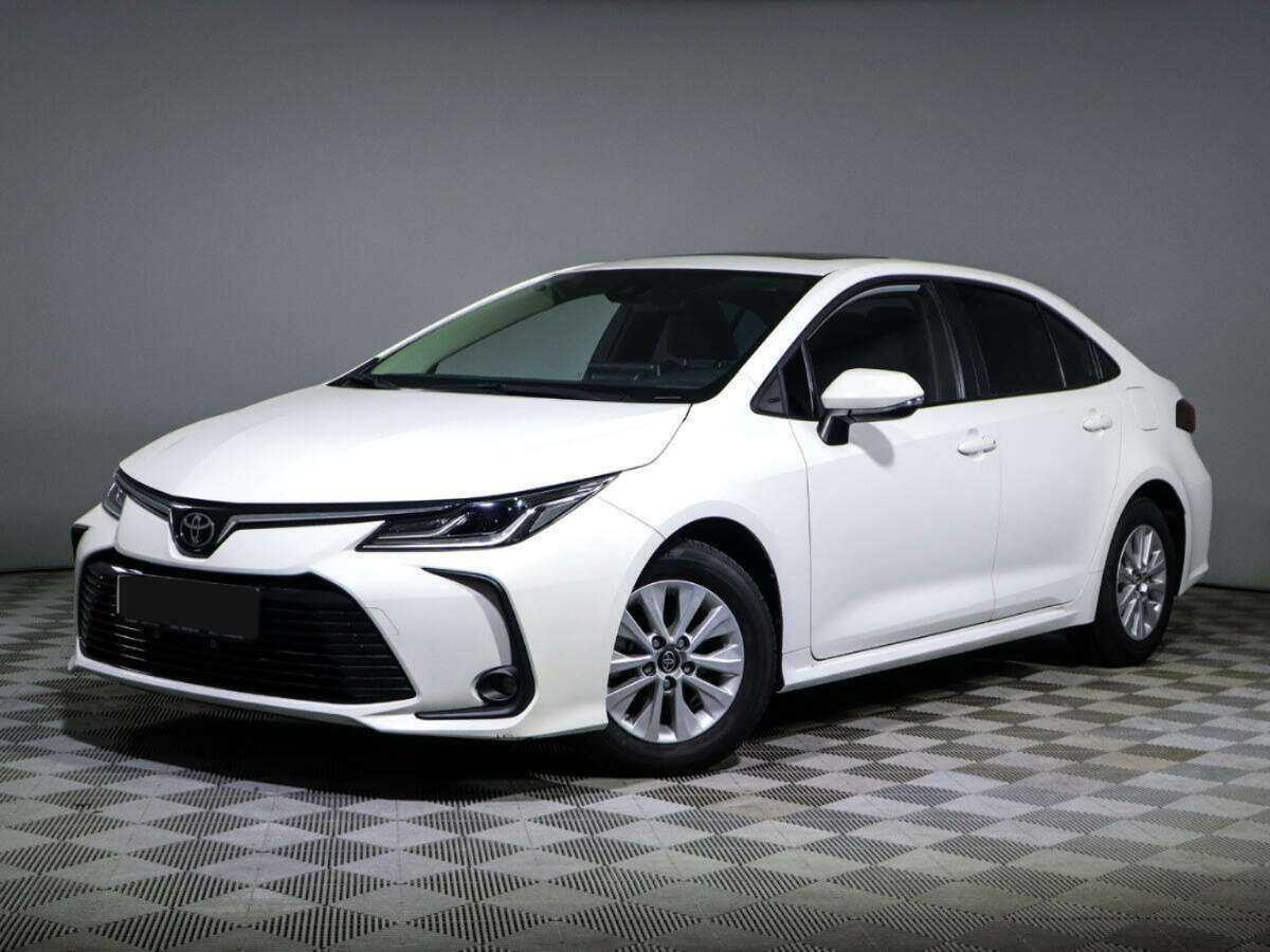 Toyota Corolla 2022 года с пробегом. Посмотреть фото