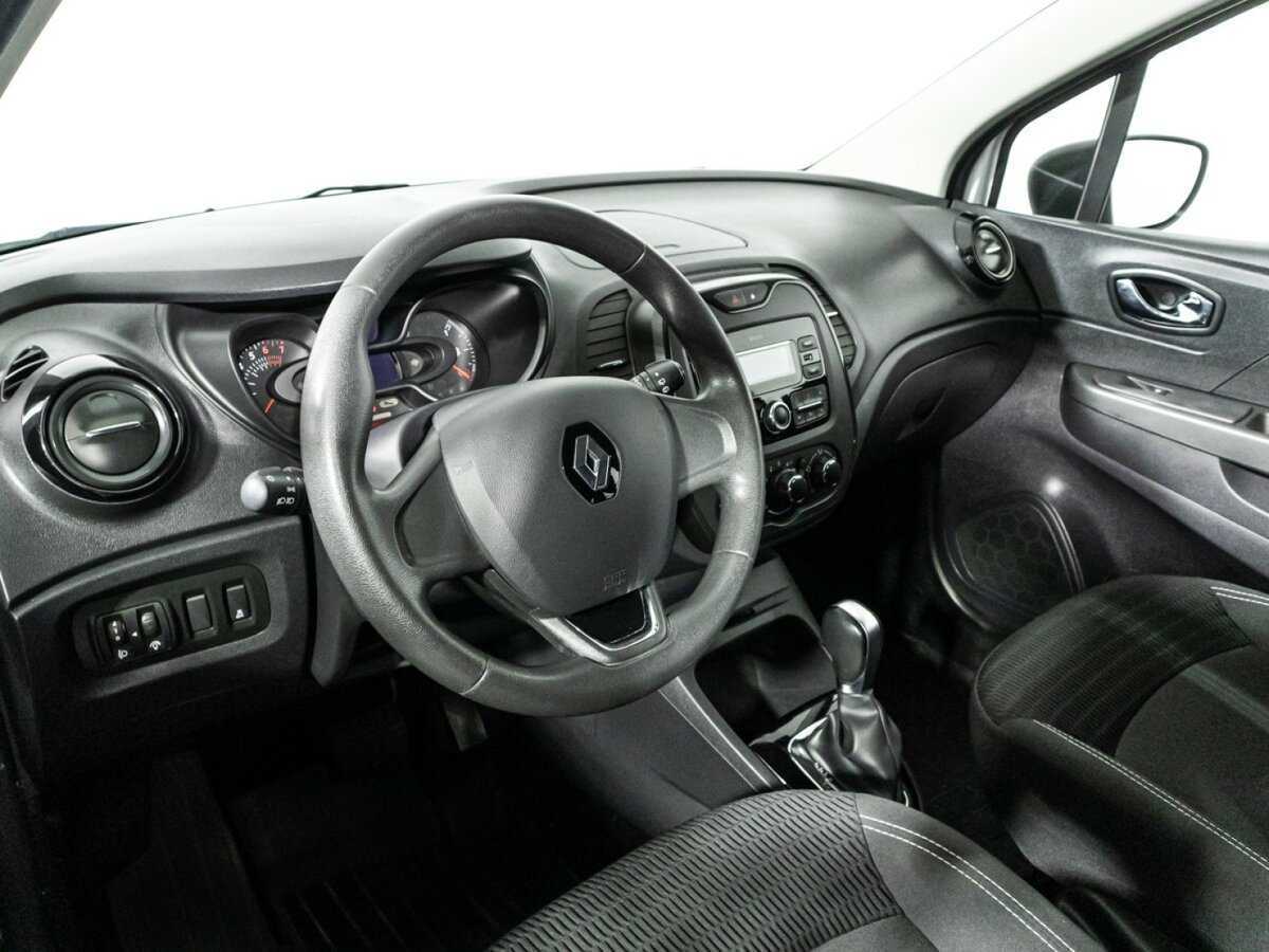 Renault Kaptur 2018 года с пробегом. Фото: #10