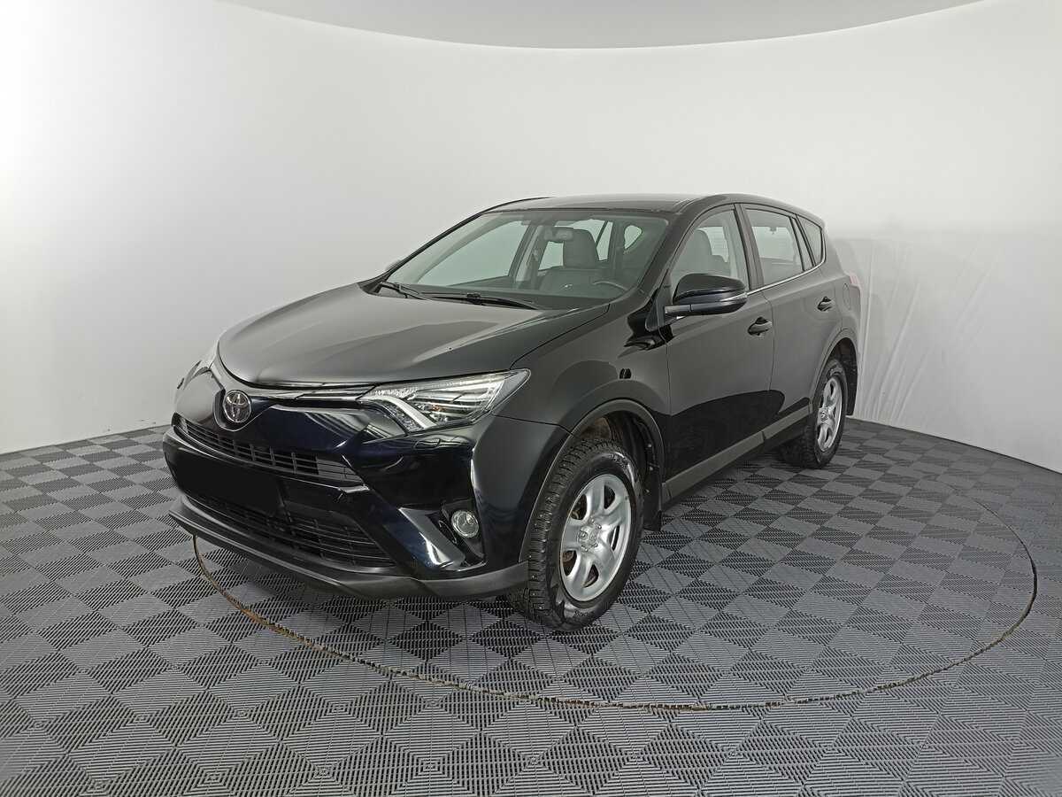 Toyota RAV4 2019 года с пробегом. Посмотреть фото