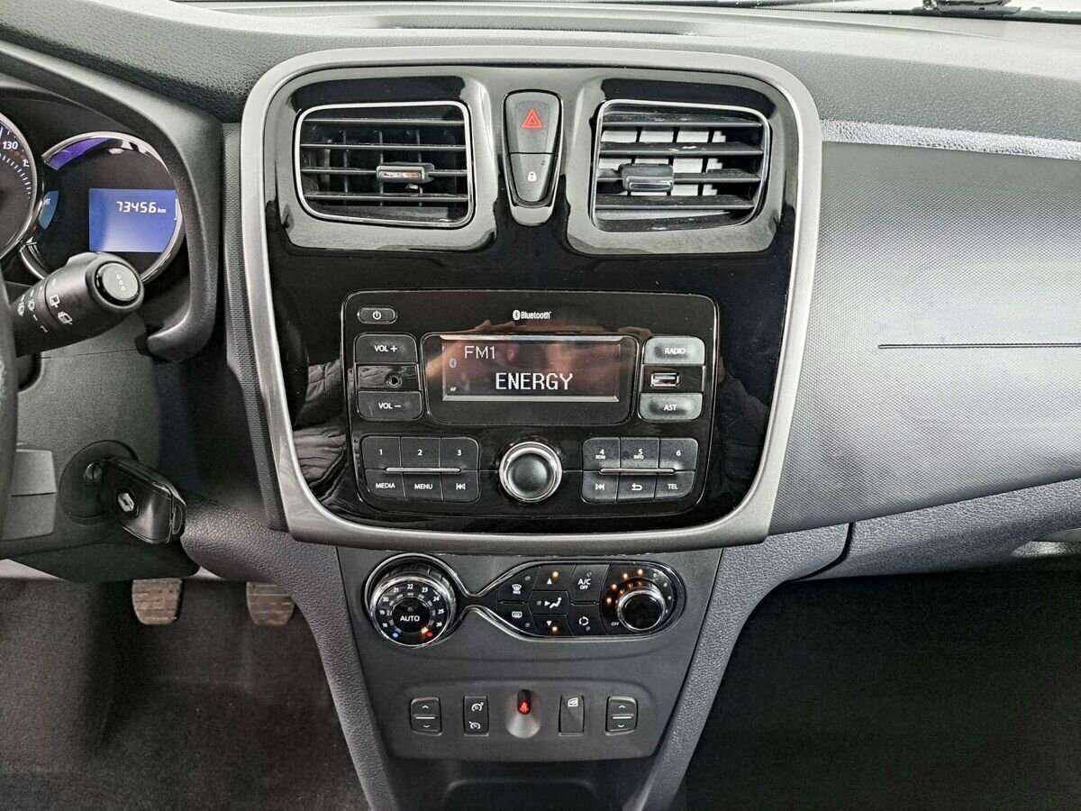 Renault Sandero 2017 года с пробегом. Фото: #12
