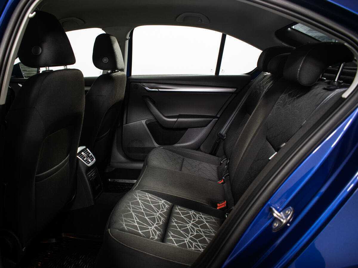 Skoda Octavia 2019 года с пробегом. Фото: #9