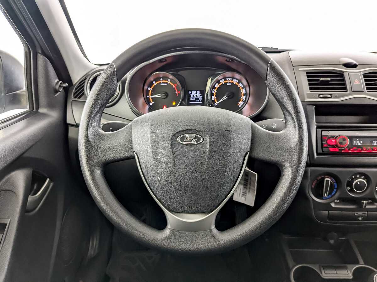 Lada (ВАЗ) Granta 2018 года с пробегом. Фото: #16