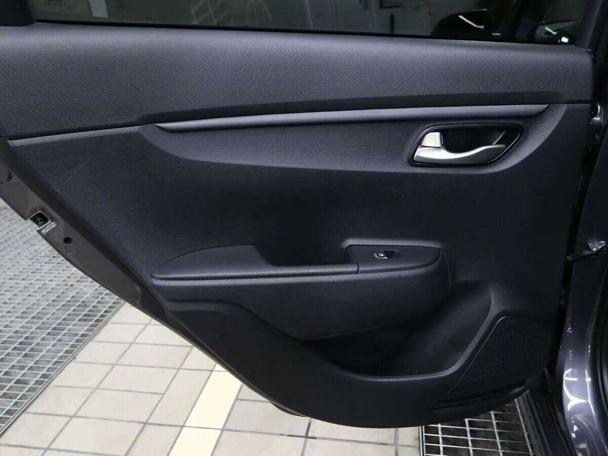 Kia Rio 2021 года с пробегом. Фото: #8