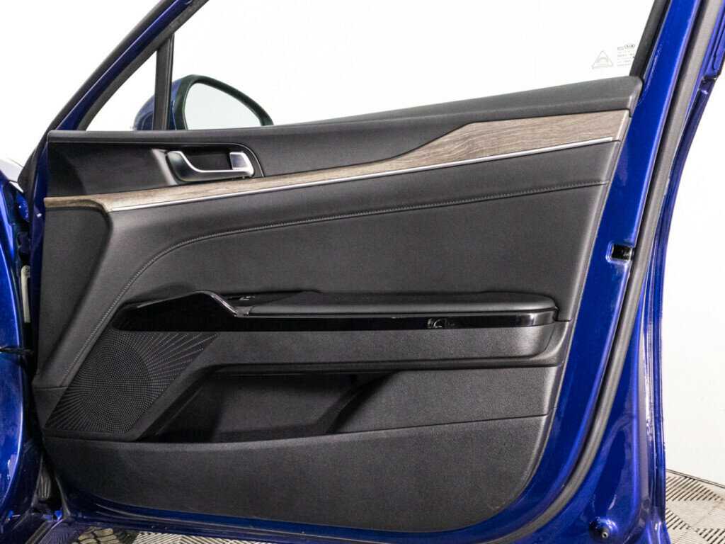 Kia K5 2021 года с пробегом. Фото: #27