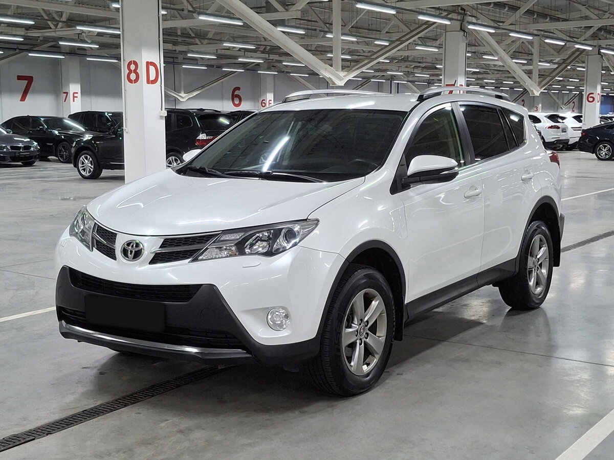 Toyota RAV4 2014 года с пробегом. Фото: #0