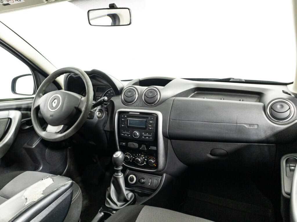 Renault Duster 2013 года с пробегом. Фото: #8