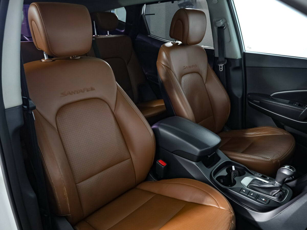 Hyundai Santa Fe 2012 года с пробегом. Фото: #26