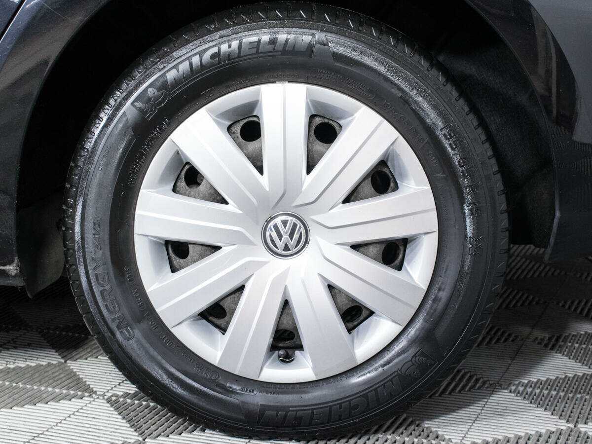 Volkswagen Jetta 2015 года с пробегом. Фото: #15