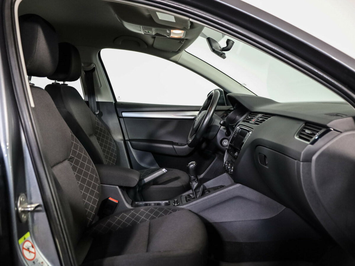 Skoda Octavia 2019 года с пробегом. Фото: #21