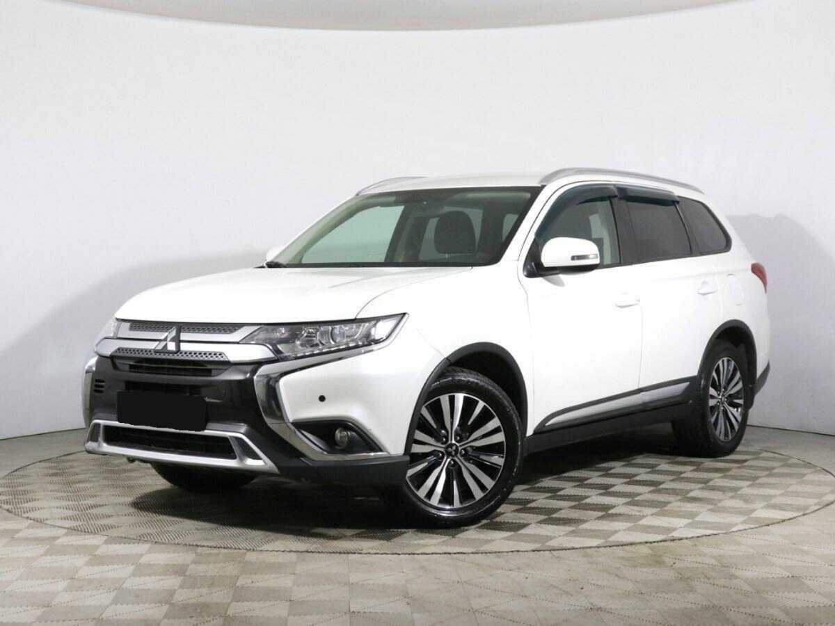 Mitsubishi Outlander 2019 года с пробегом. Фото: #0