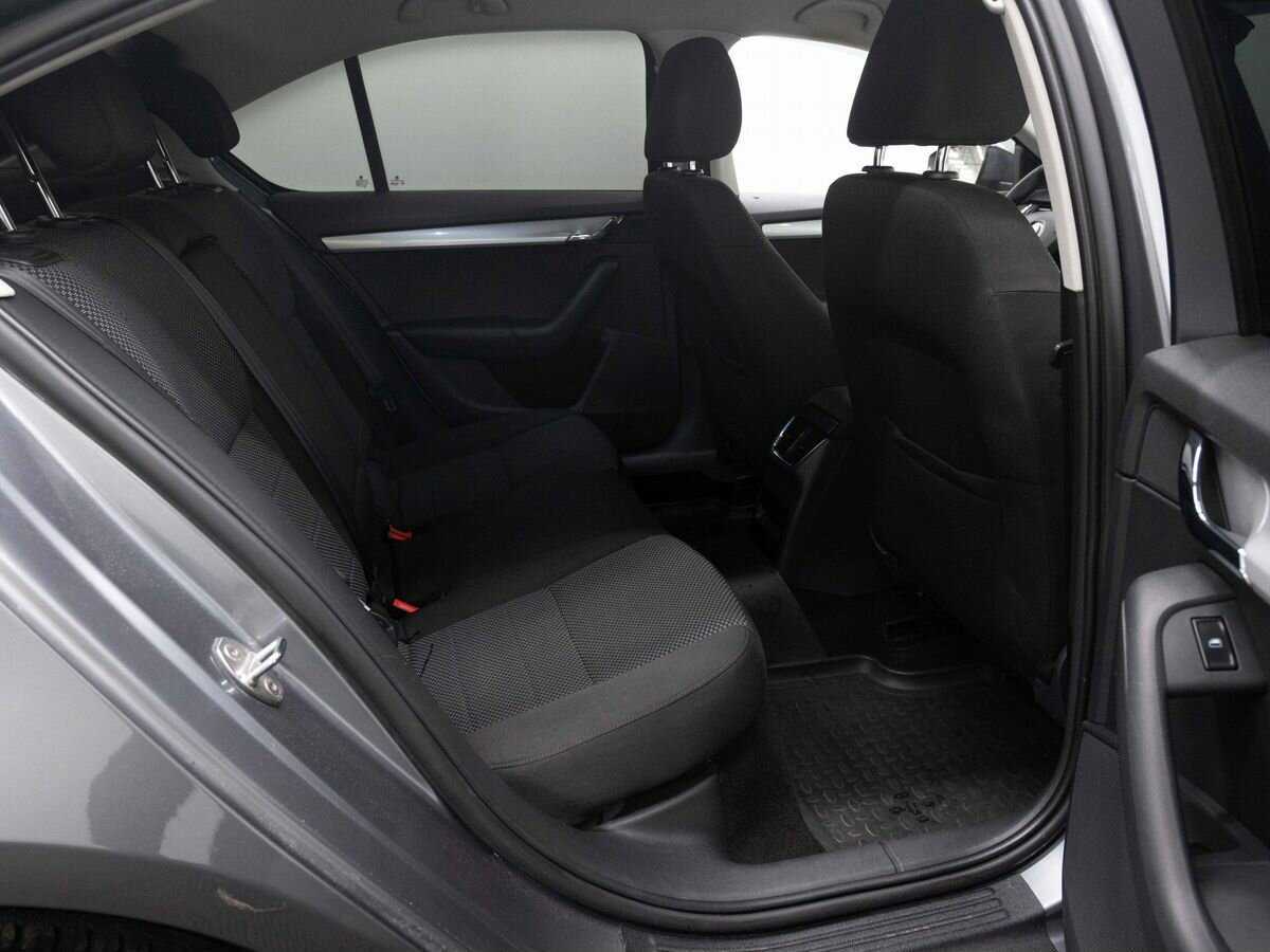 Skoda Octavia 2013 года с пробегом. Фото: #11