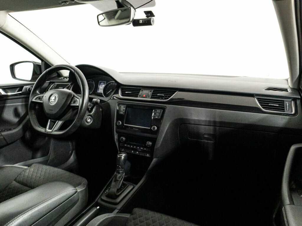 Skoda Rapid 2018 года с пробегом. Фото: #8