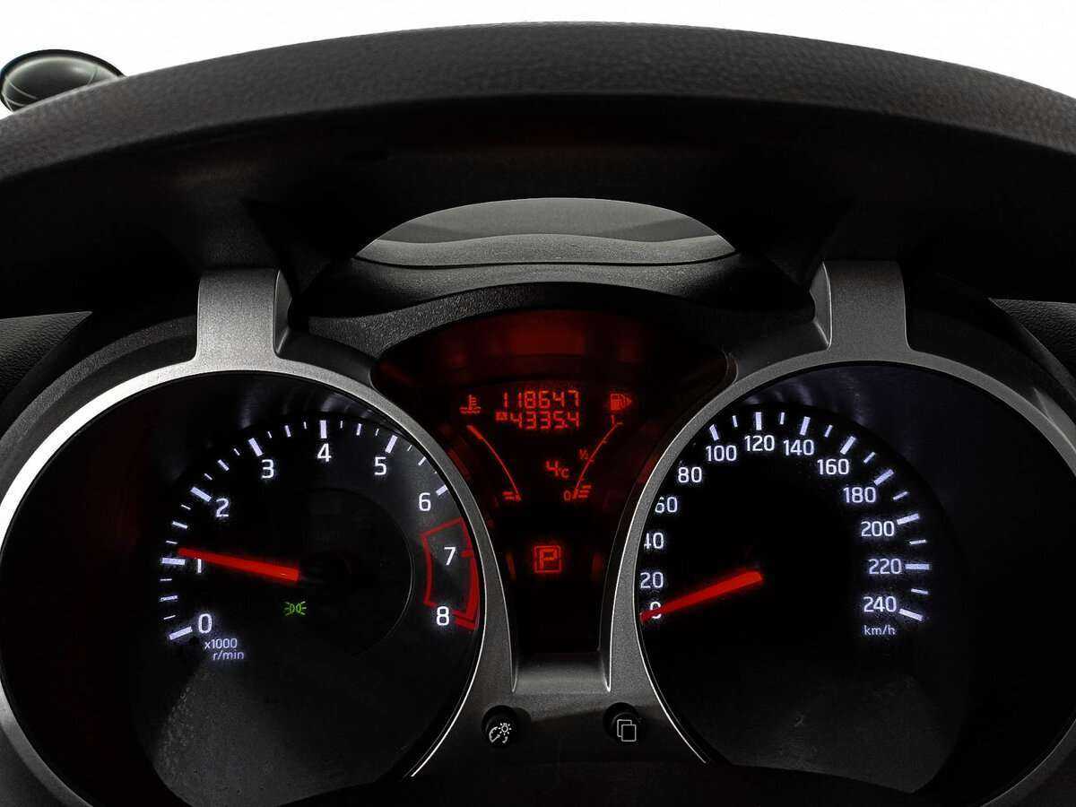 Nissan Juke 2012 года с пробегом. Фото: #8