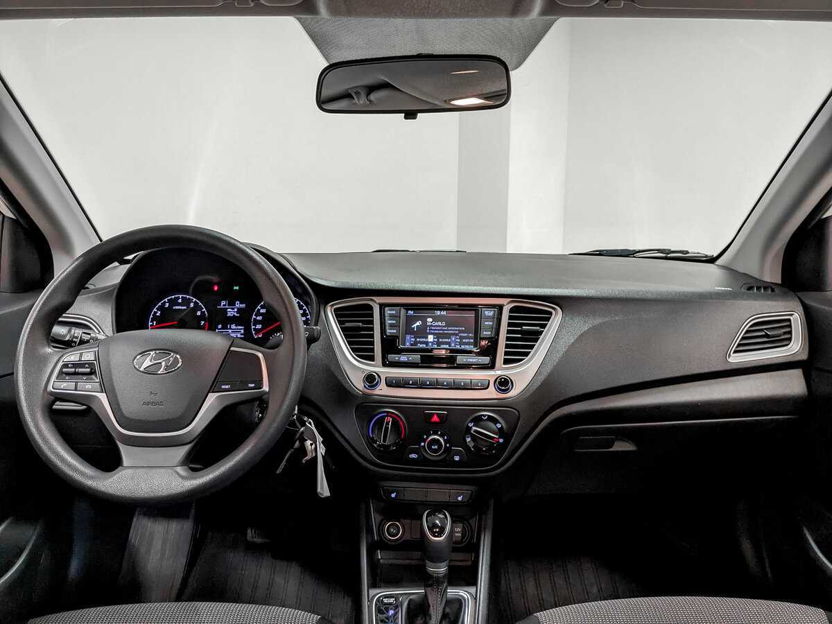 Hyundai Solaris 2021 года с пробегом. Фото: #13