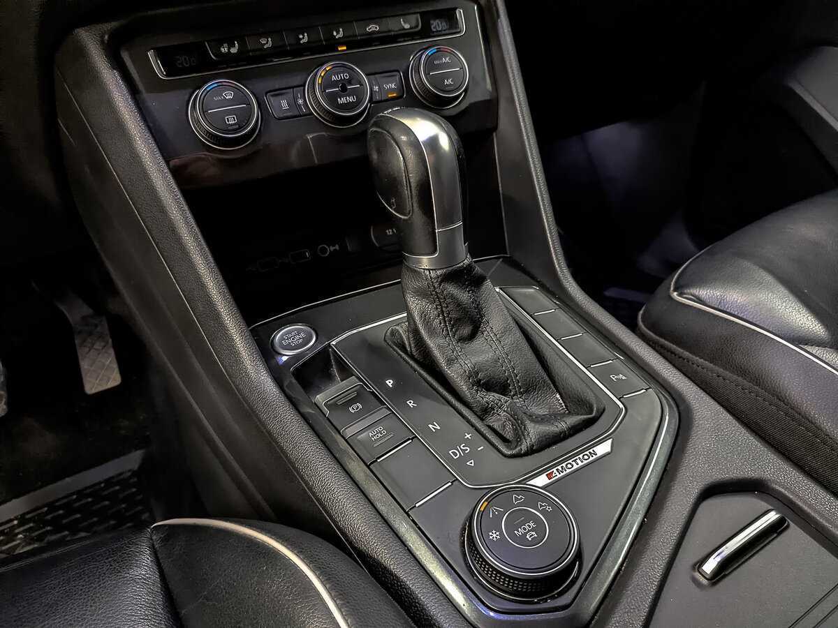 Volkswagen Tiguan 2018 года с пробегом. Фото: #24