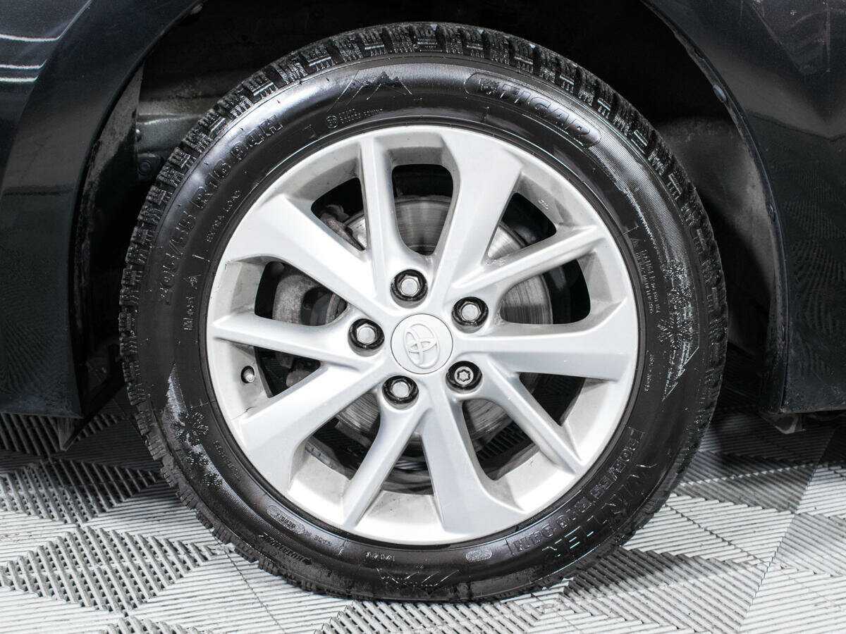 Toyota Corolla 2013 года с пробегом. Фото: #14