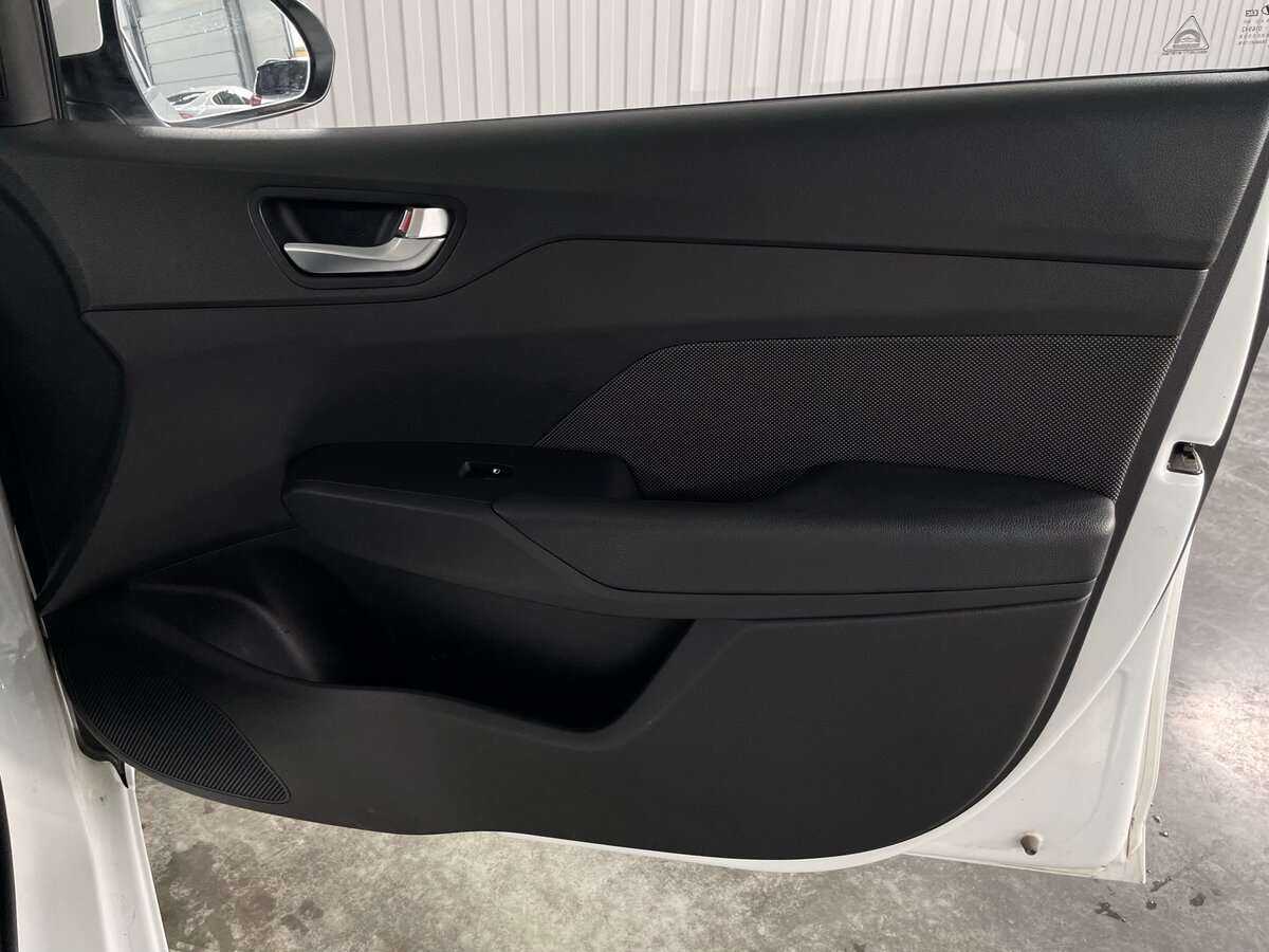 Hyundai Solaris 2018 года с пробегом. Фото: #21