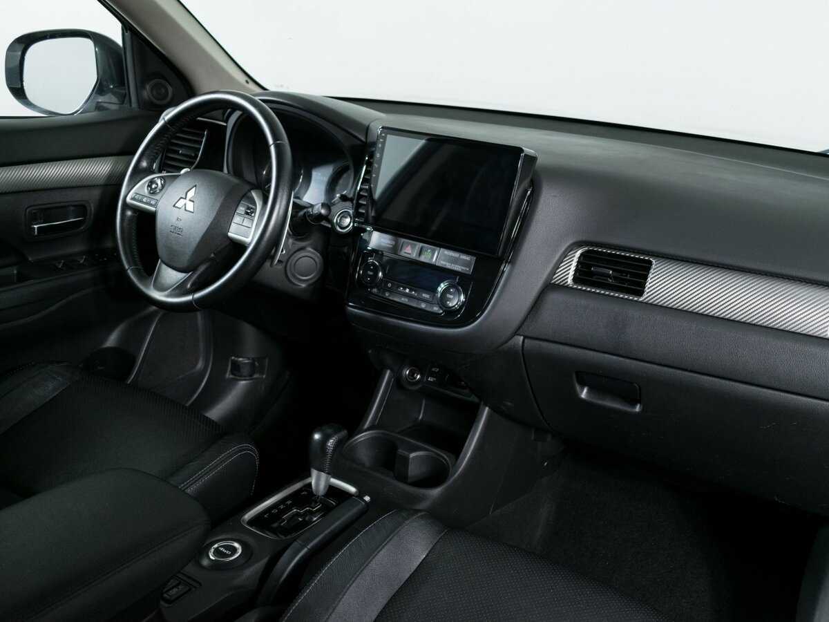 Mitsubishi Outlander 2013 года с пробегом. Фото: #8