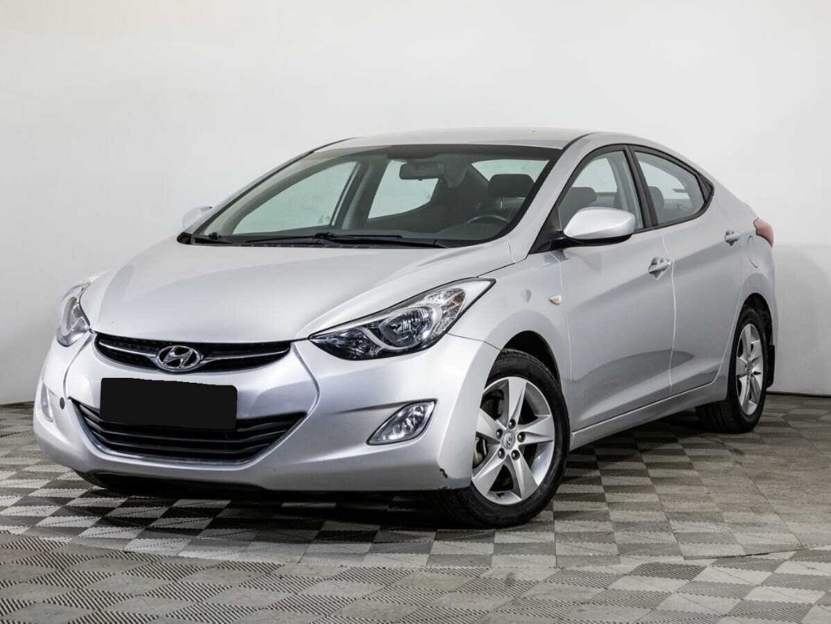 Hyundai Elantra 2013 года с пробегом. Посмотреть фото
