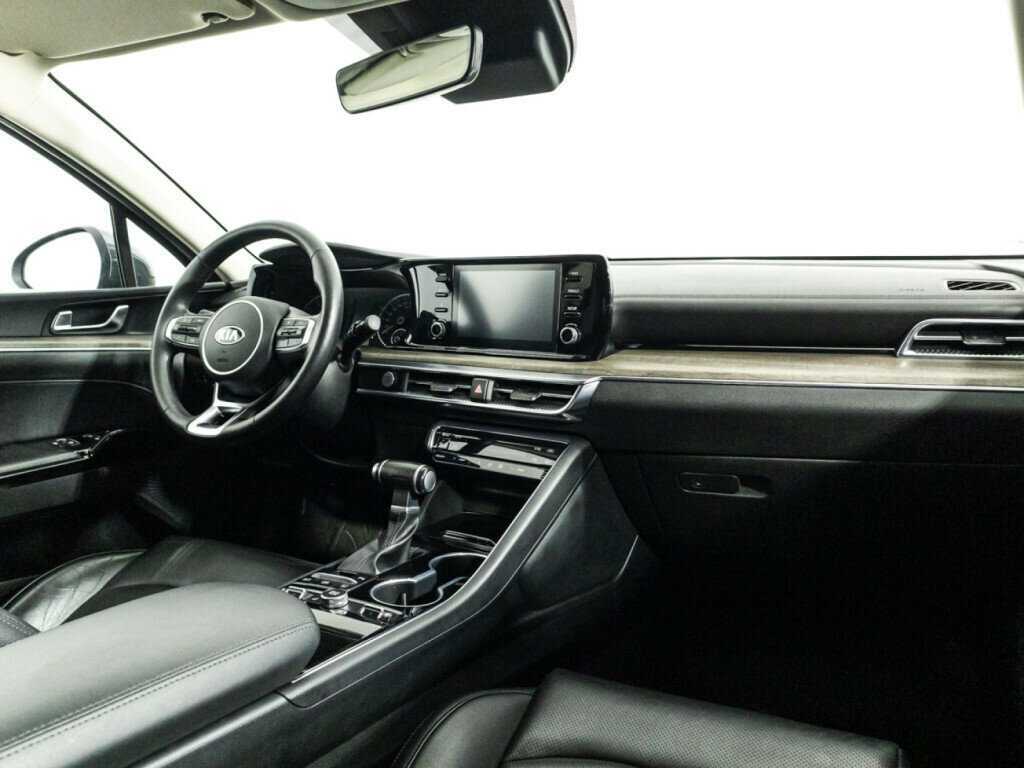 Kia K5 2020 года с пробегом. Фото: #9