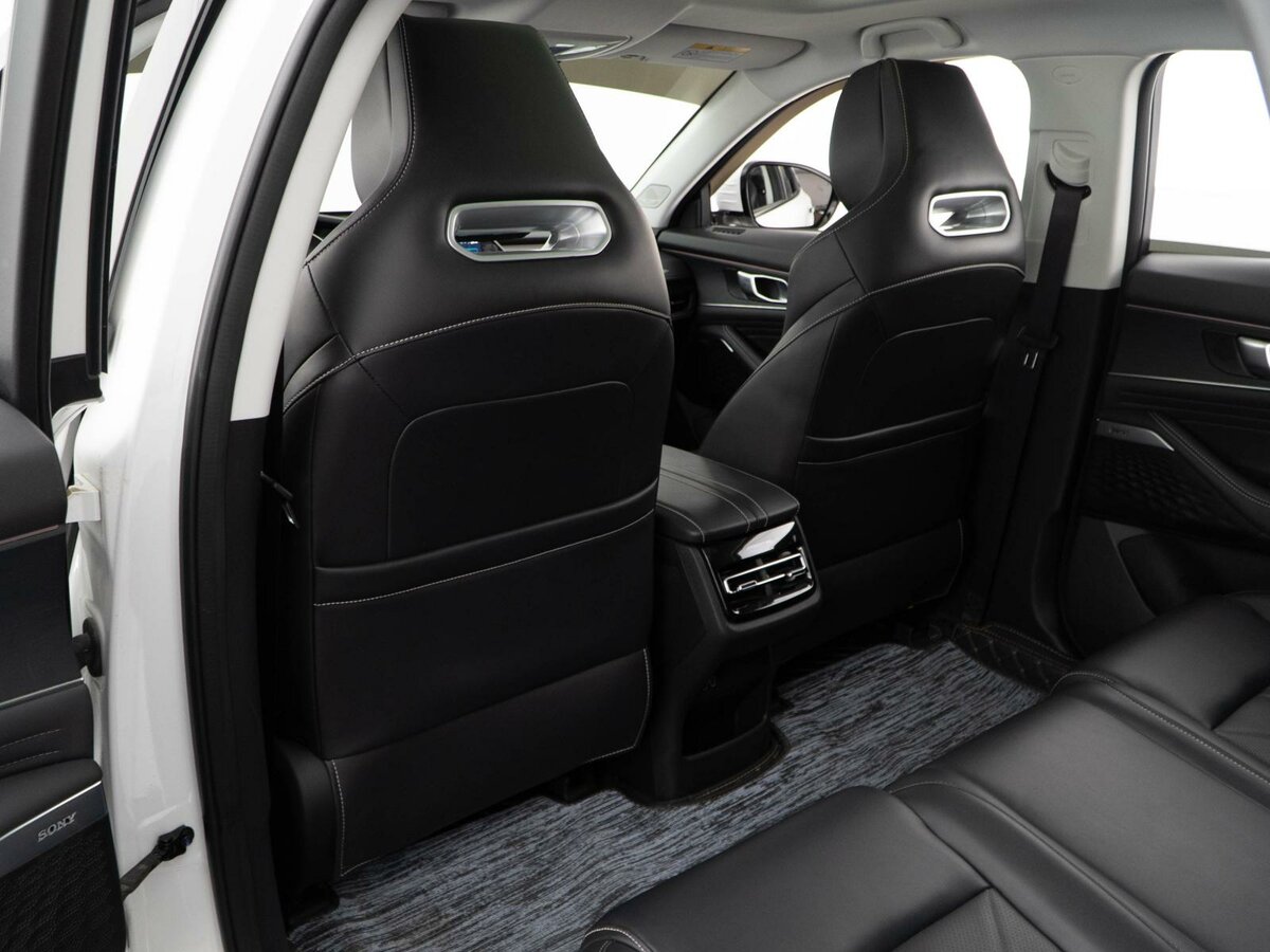 Changan UNI-K 2023 года с пробегом. Фото: #9