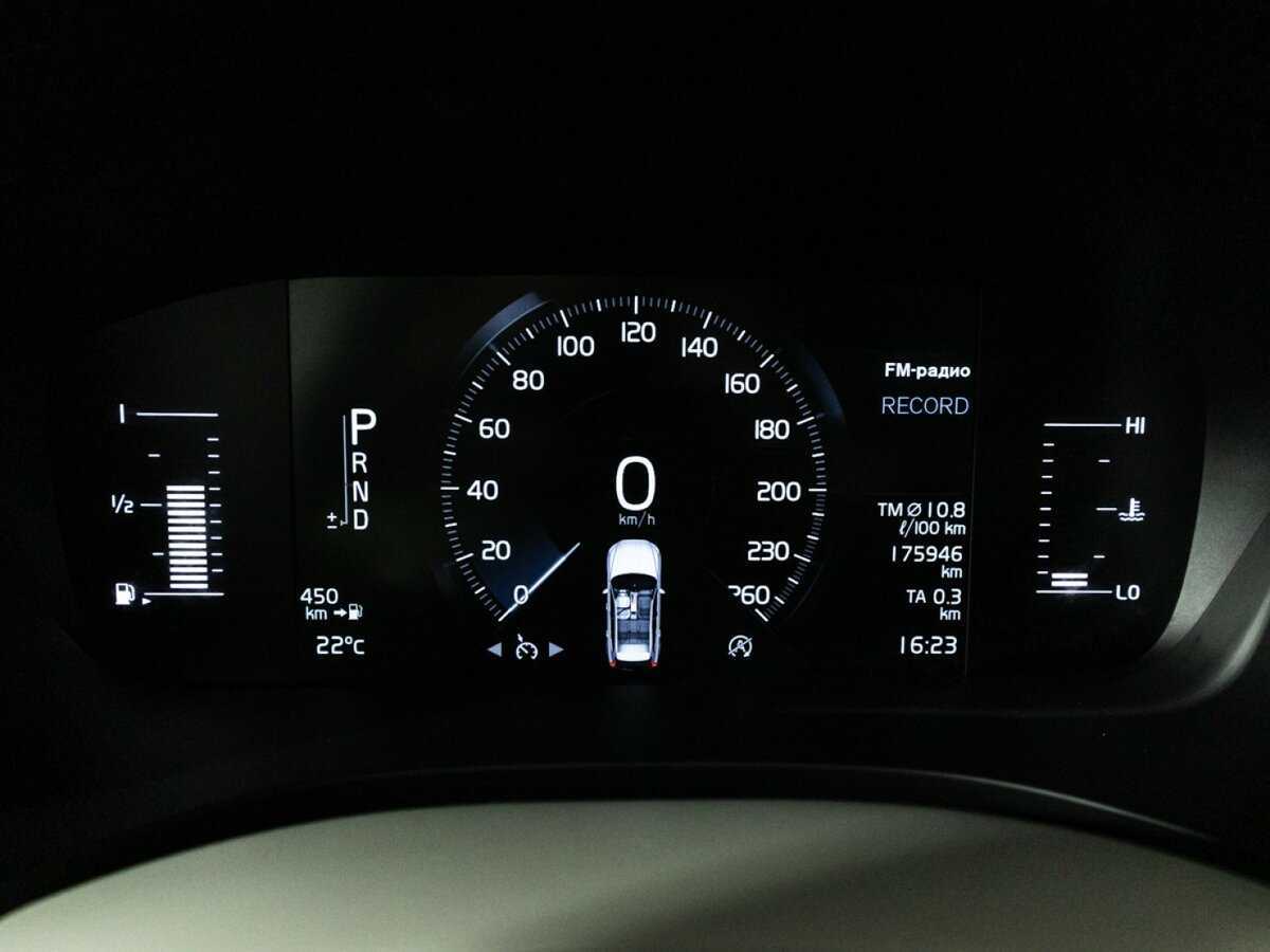 Volvo XC60 2019 года с пробегом. Фото: #11