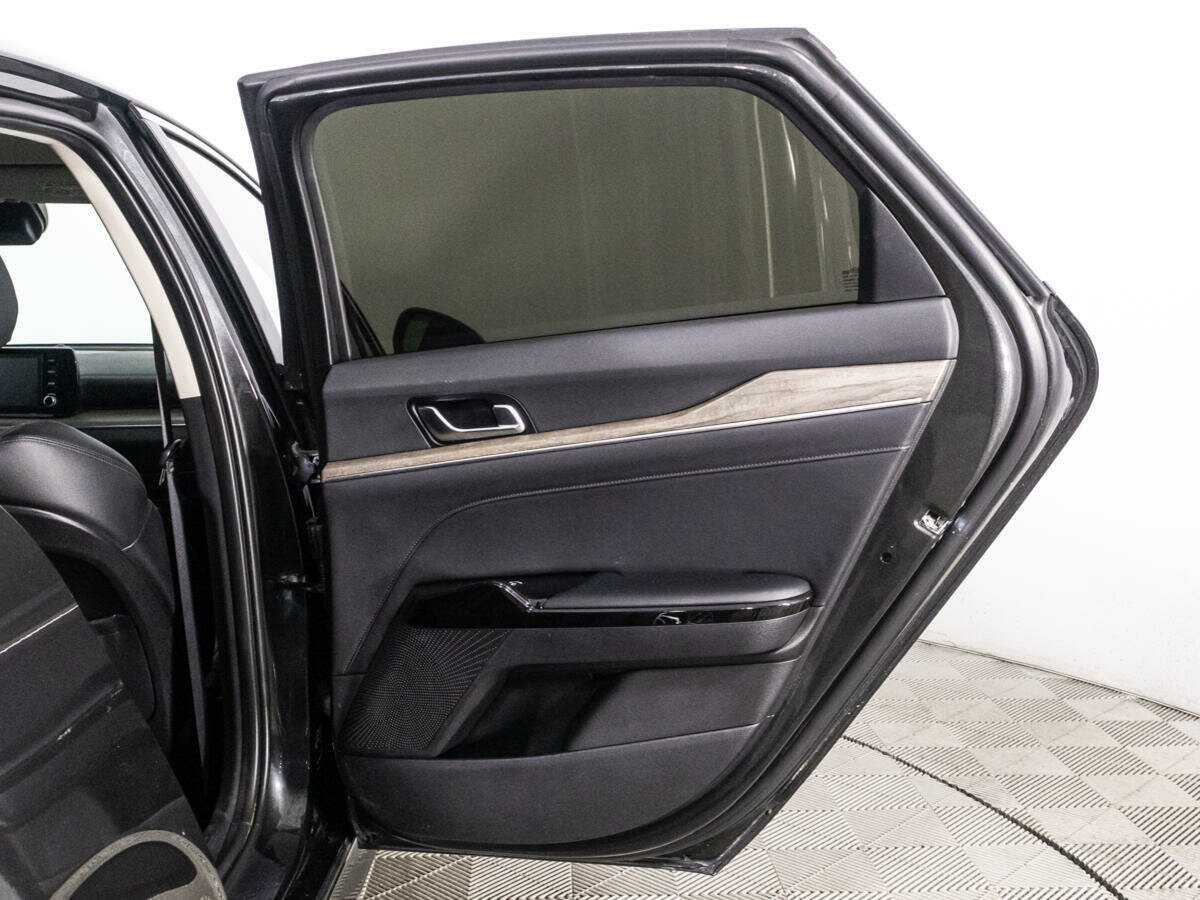 Kia K5 2020 года с пробегом. Фото: #23