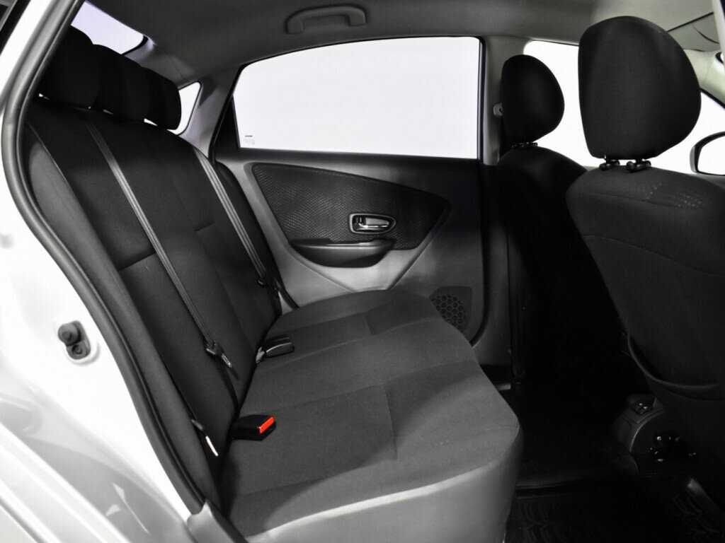 Nissan Almera 2013 года с пробегом. Фото: #7