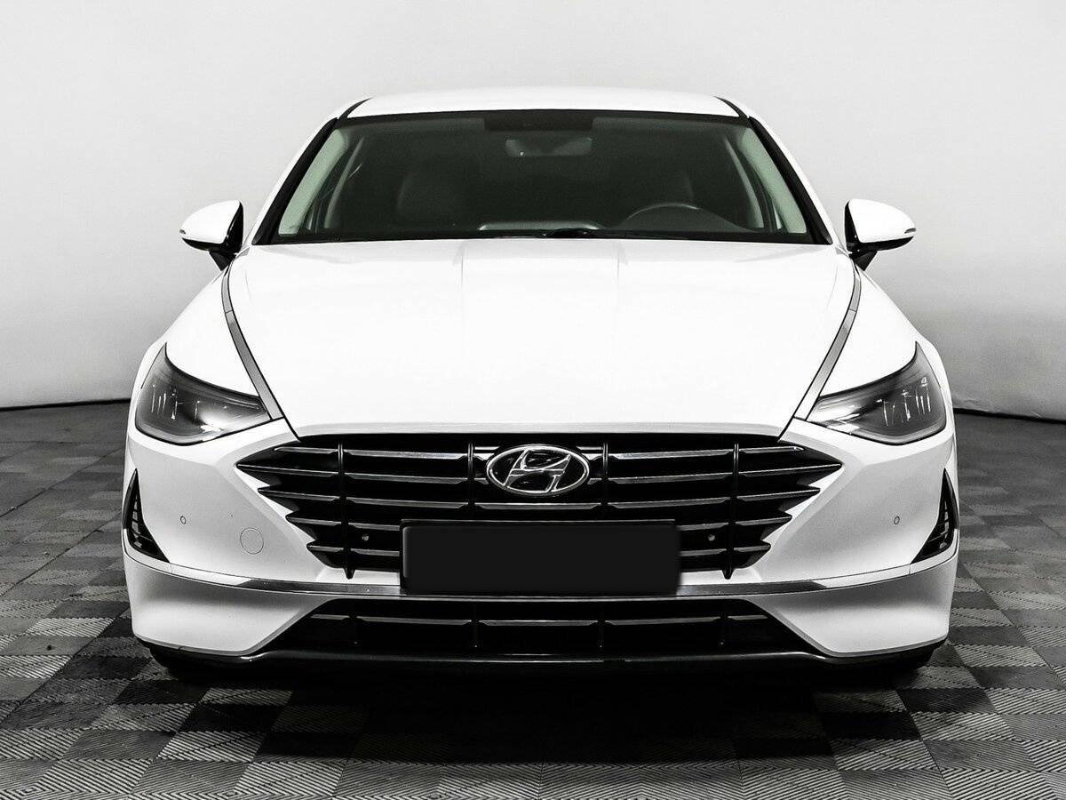 Hyundai Sonata 2020 года с пробегом. Фото: #1