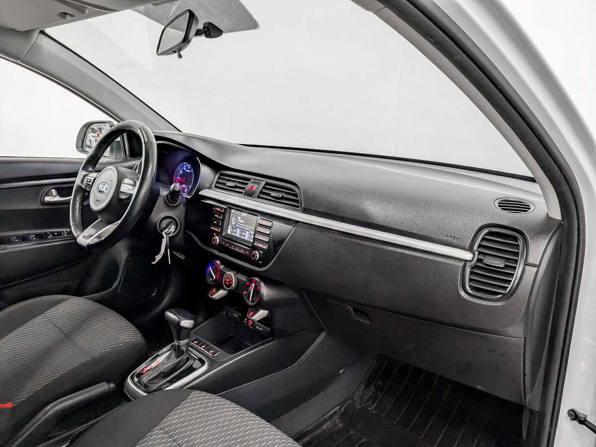 Kia Rio 2020 года с пробегом. Фото: #10