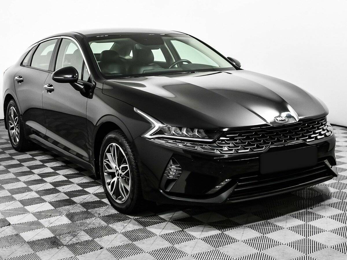 Kia K5 2021 года с пробегом. Фото: #2