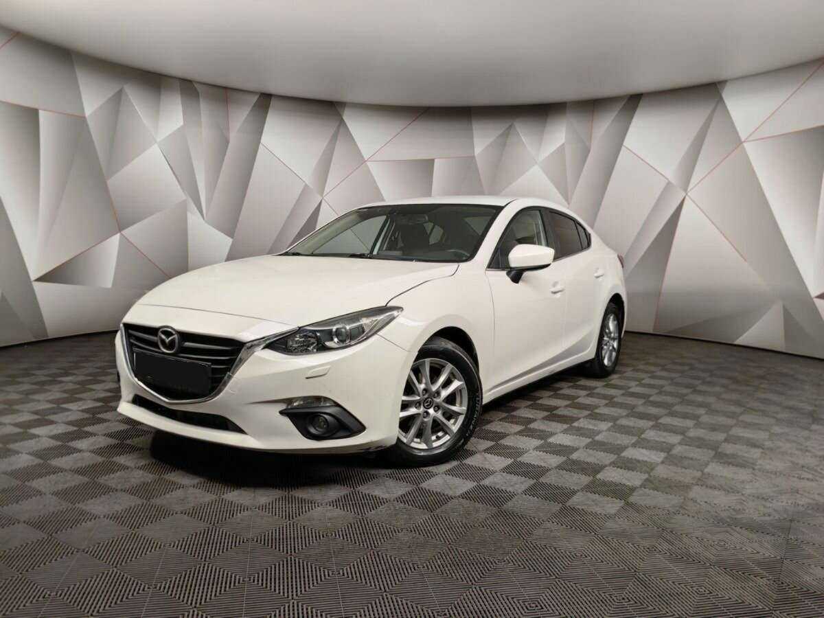 Mazda 3 2014 года с пробегом. Посмотреть фото