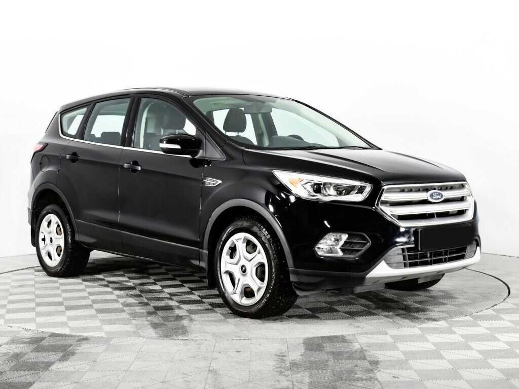 Ford Kuga 2017 года с пробегом. Фото: #2
