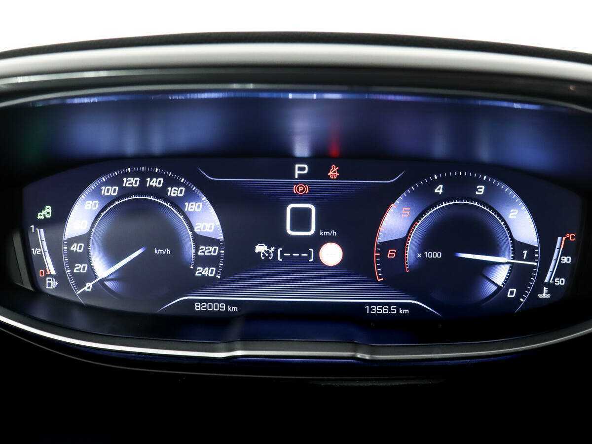 Peugeot 3008 2017 года с пробегом. Фото: #11