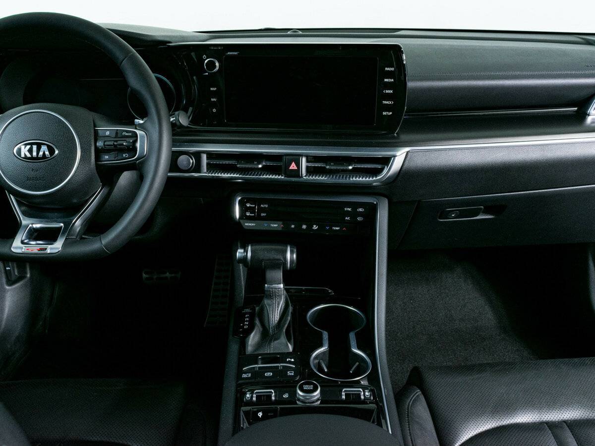 Kia K5 2021 года с пробегом. Фото: #10