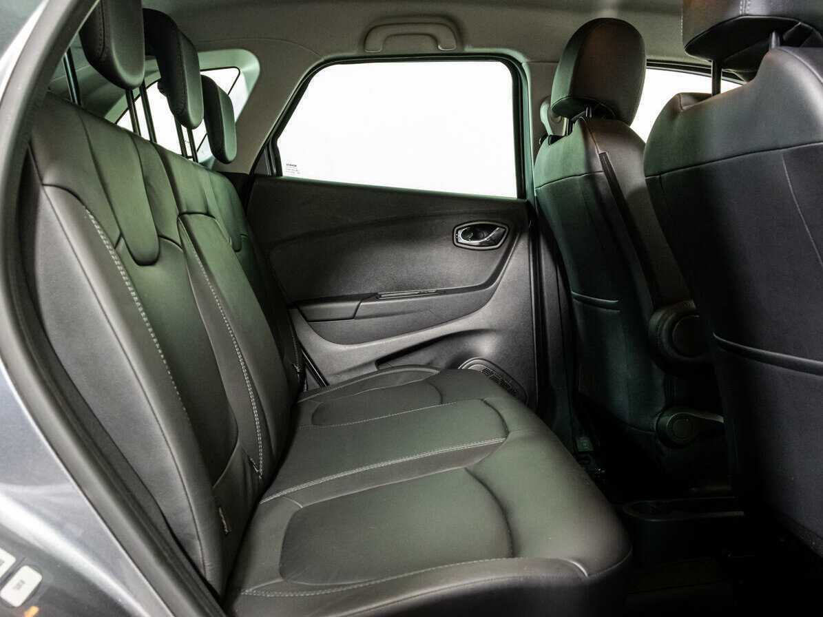 Renault Kaptur 2017 года с пробегом. Фото: #12