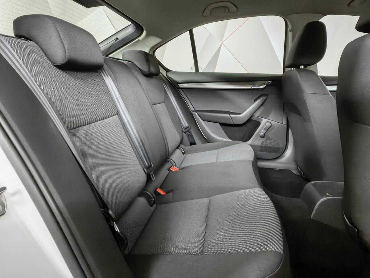 Skoda Octavia 2015 года с пробегом. Фото: #11